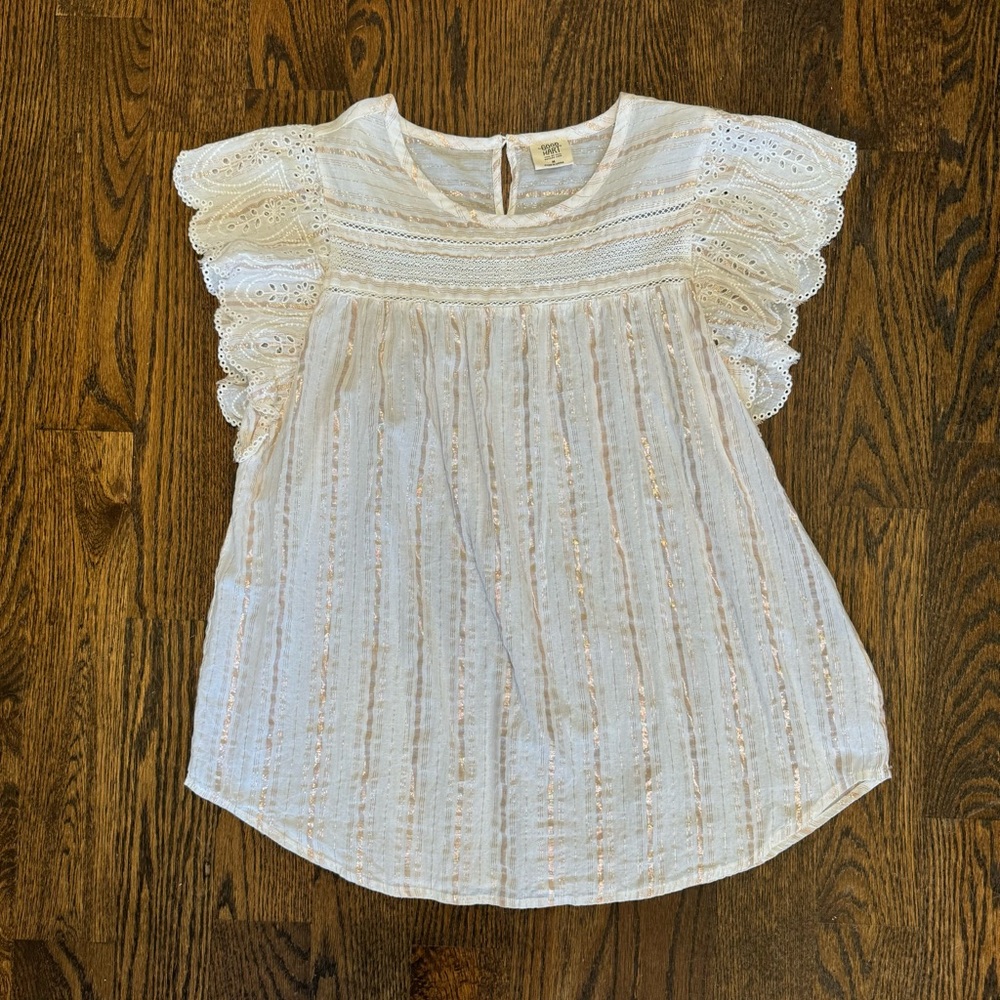 Girls' White Lace Flutter Sleeve Top